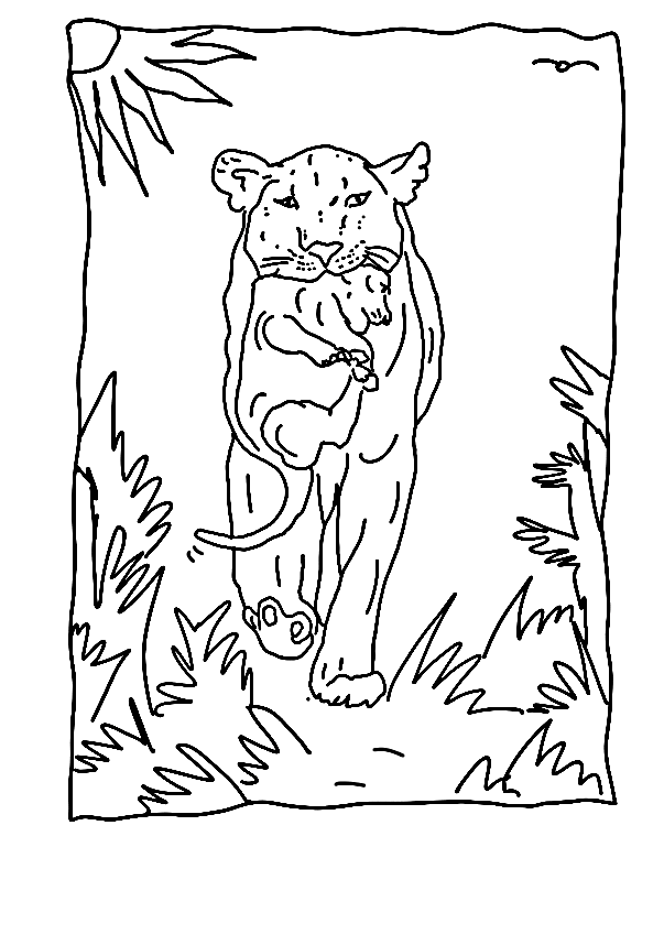 Львица с добычей