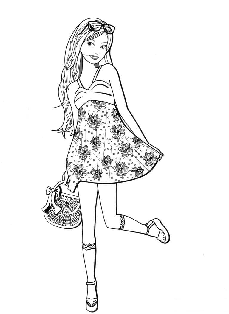 Девушка в платье с цветочками