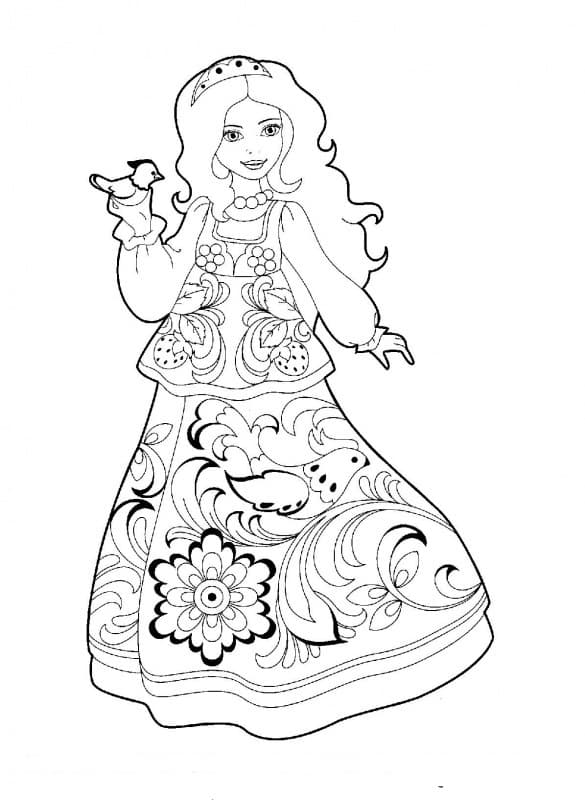 Девушка в платье с цветами