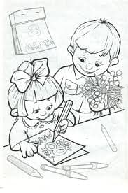 Дети рисуют на книге