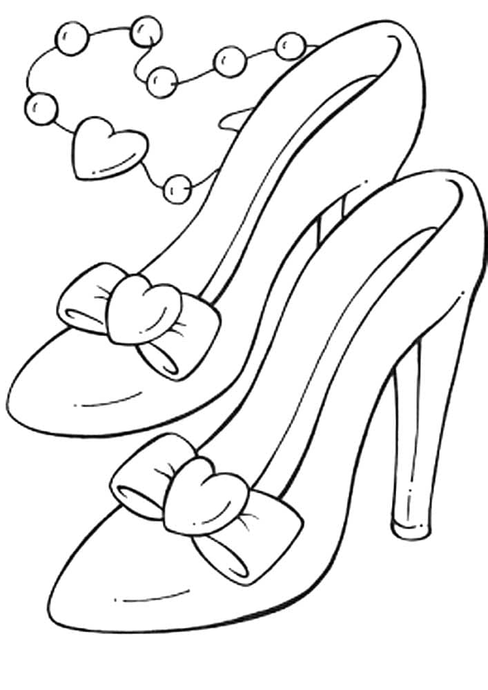 Туфли с бусами